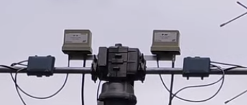 M2 Leo Antennas and SSB Preamps with Band Filters.